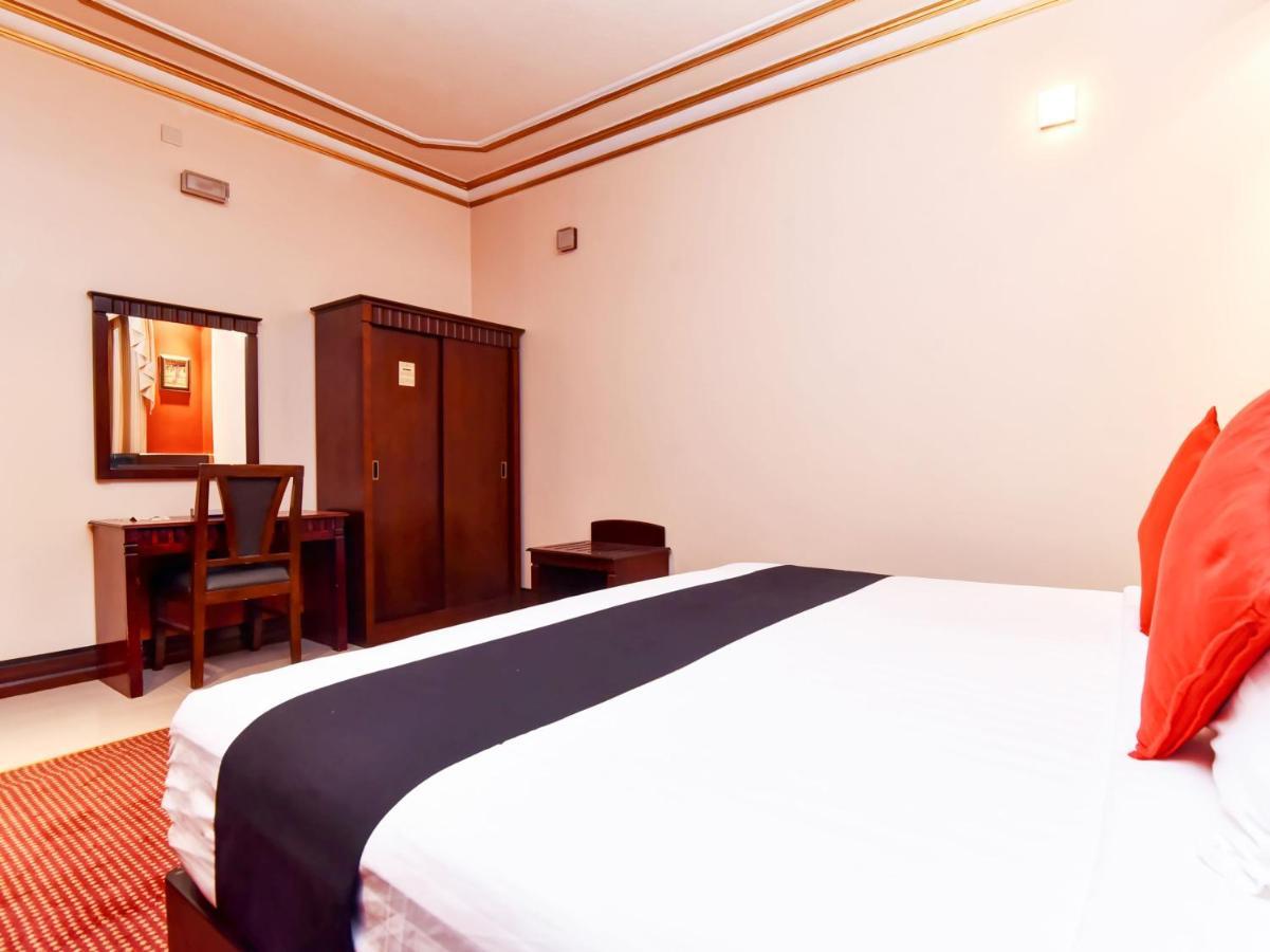 Al Mansour Grand Hotel Hafar Al-Batin Bagian luar foto