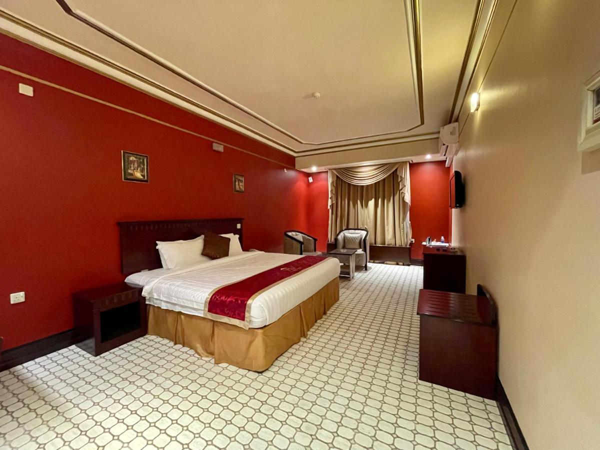 Al Mansour Grand Hotel Hafar Al-Batin Bagian luar foto