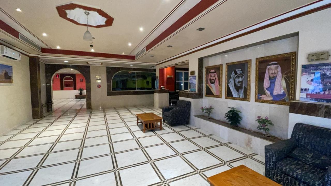 Al Mansour Grand Hotel Hafar Al-Batin Bagian luar foto