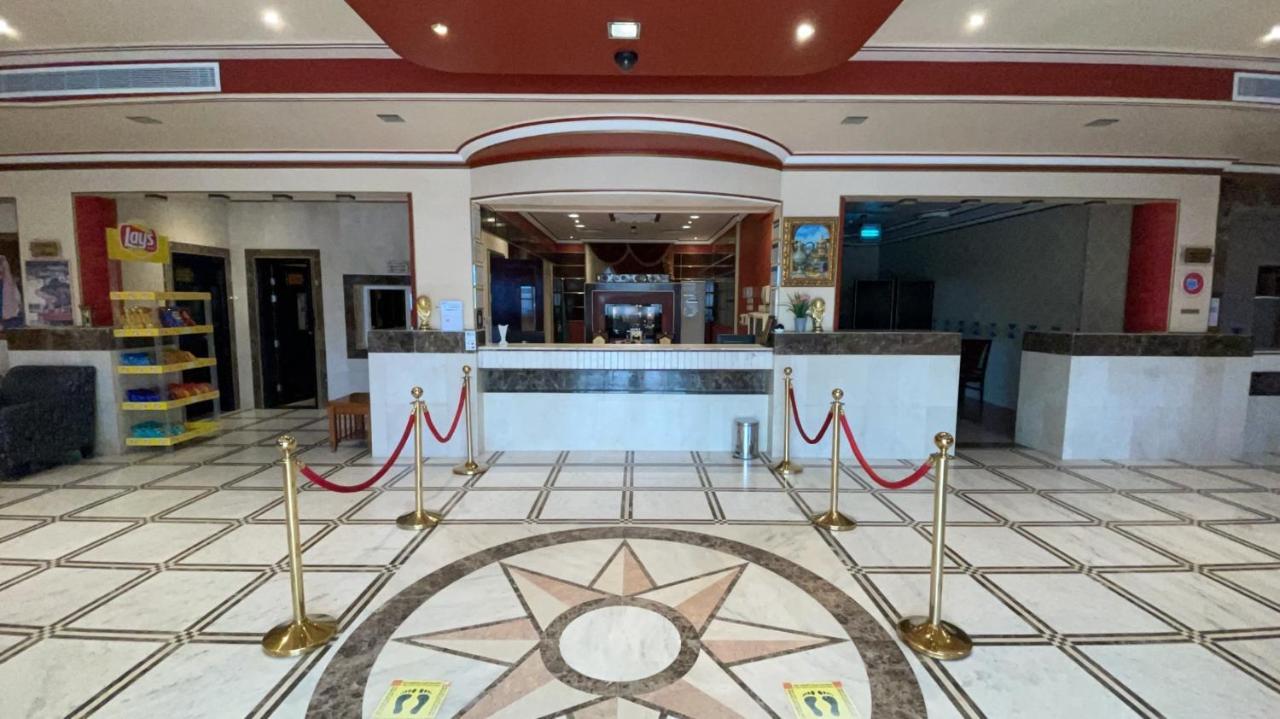 Al Mansour Grand Hotel Hafar Al-Batin Bagian luar foto