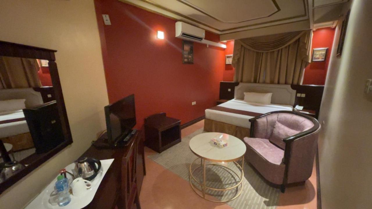 Al Mansour Grand Hotel Hafar Al-Batin Bagian luar foto