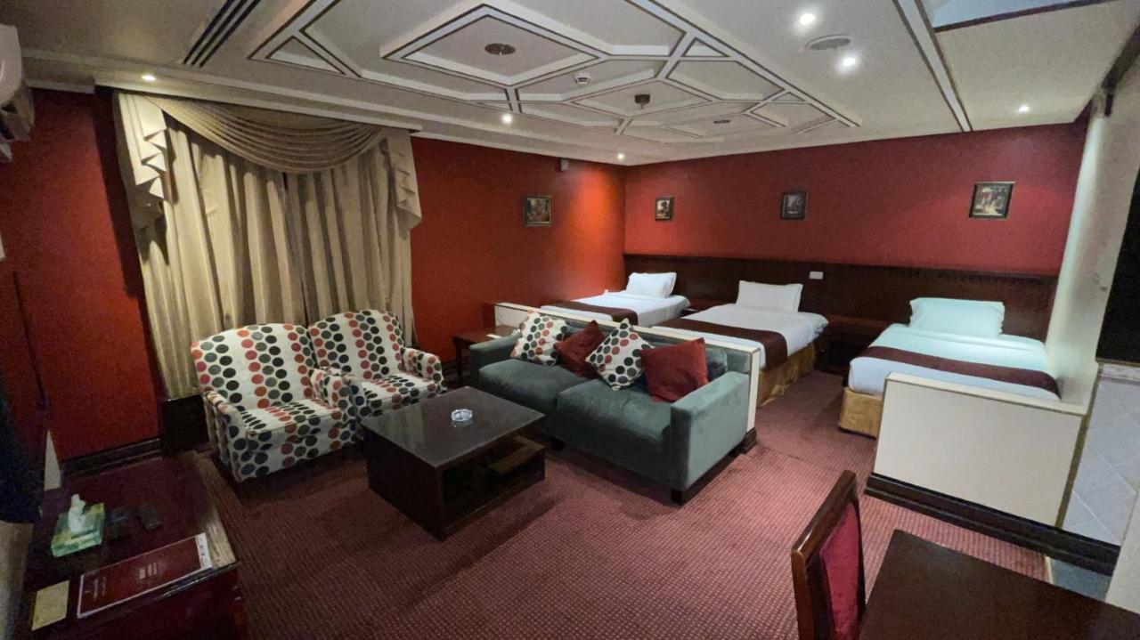 Al Mansour Grand Hotel Hafar Al-Batin Bagian luar foto