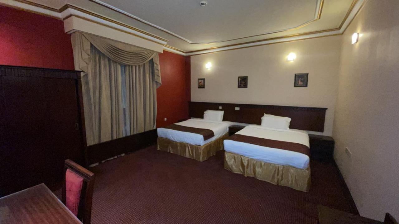 Al Mansour Grand Hotel Hafar Al-Batin Bagian luar foto