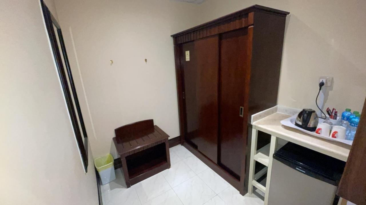 Al Mansour Grand Hotel Hafar Al-Batin Bagian luar foto